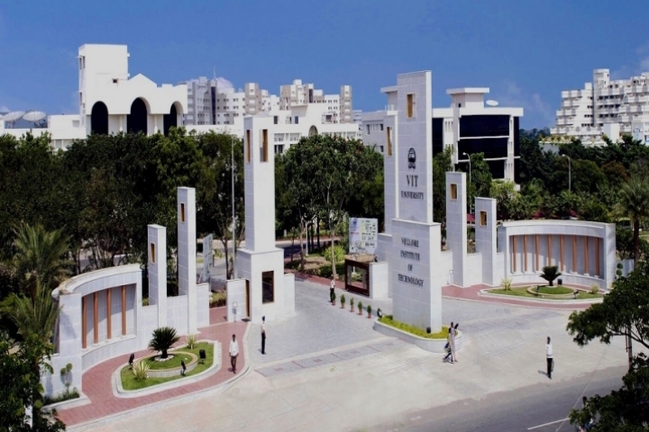 https://cache.careers360.mobi/media/colleges/social-media/media-gallery/21/2018/9/29/Campus View of Vellore Institute of Technology Vellore_Campus-View.jpg